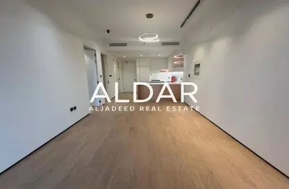 شقة - غرفة نوم - 1 حمام للايجار في مساكن الارتفاع - منطقة 16 - قرية جميرا الدائرية - دبي