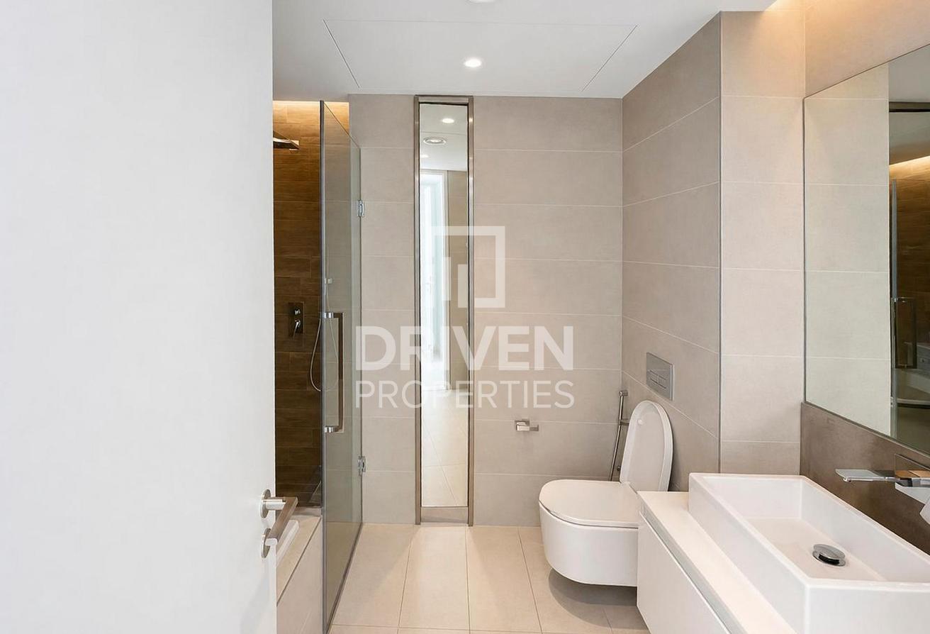 Stunning Sea View | High Floor with Maid's Room photo 9
