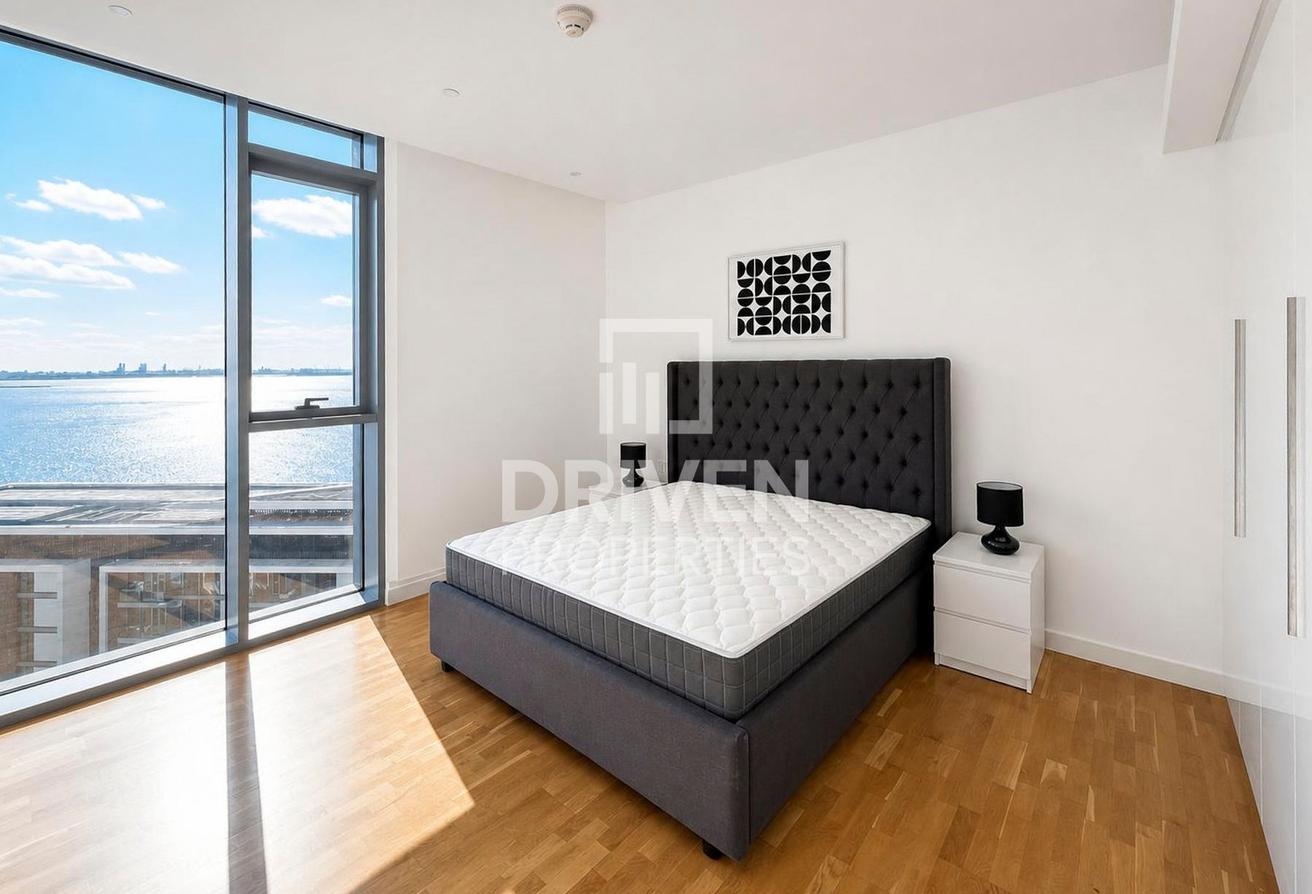 Stunning Sea View | High Floor with Maid's Room photo 5