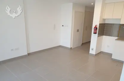 Apartment - 1 Bathroom for sale in Hayat Boulevard 1B - Hayat Boulevard 1 - Hayat Boulevard - Town Square - Dubai