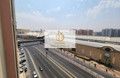 شقة - 2 غرف نوم - 2 حمامات للايجار في برج حفيت 7 - النهدة - الشارقة