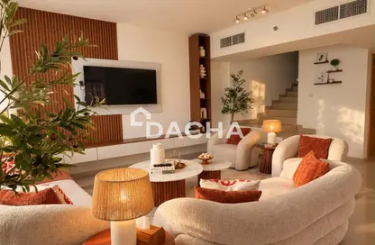 Apartment - 2 Bedrooms - 3 Bathrooms for rent in Green Park - District 4 - Jumeirah Village Triangle - Dubai