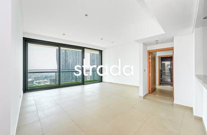 Apartment - 2 Bedrooms - 3 Bathrooms for rent in Burj Vista Tower 1 - Burj Vista - Downtown Dubai - Dubai