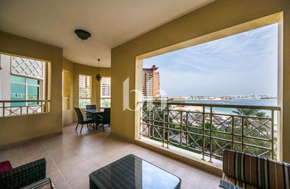 Apartment - 2 Bedrooms - 3 Bathrooms for sale in Al Msalli - Shoreline Apartments - Palm Jumeirah - Dubai