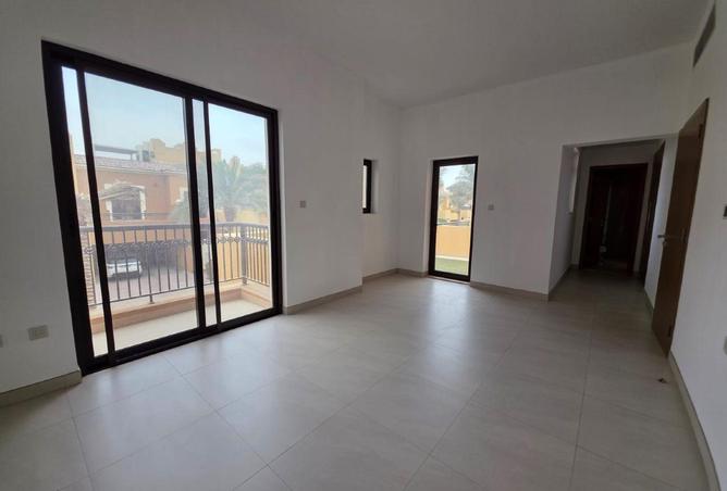 106421357 - Property Image 3