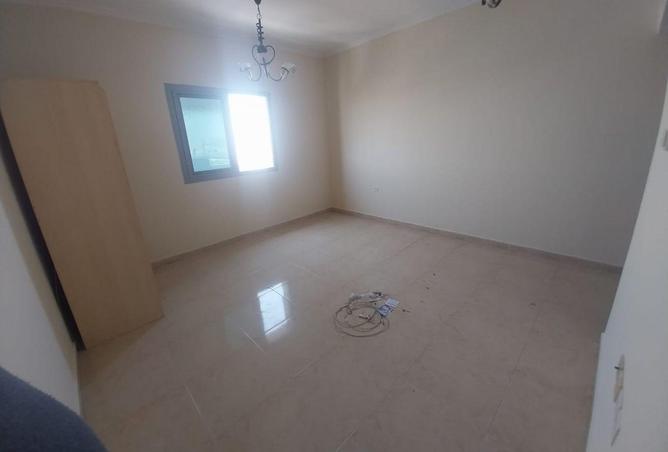 114182361 - Property Image 2