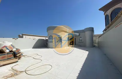 Villa - 3 Bedrooms - 3 Bathrooms for sale in Khuzam - Ras Al Khaimah
