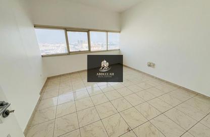 Apartment - 2 Bedrooms - 2 Bathrooms for rent in Al Wahda Building - Al Majaz 2 - Al Majaz - Sharjah
