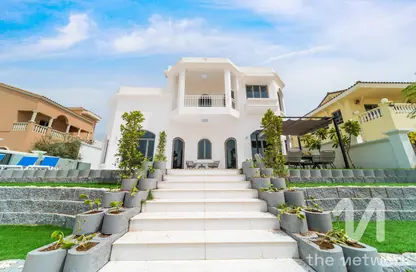 Villa - 4 Bedrooms - 5 Bathrooms for rent in Garden Homes Frond D - Garden Homes - Palm Jumeirah - Dubai