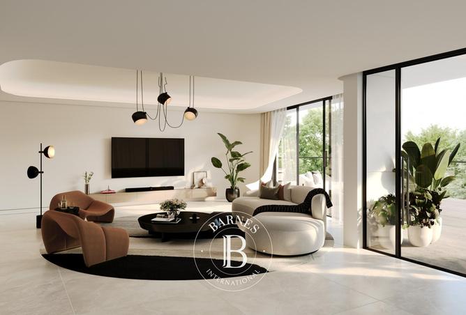73110899 - Property Image 3