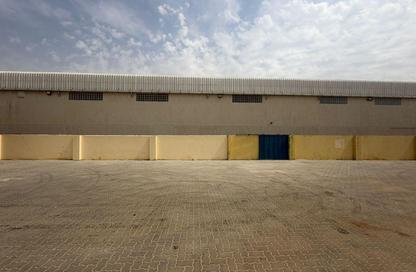 Warehouse - Studio - 3 Bathrooms for rent in Industrial Area 18 - Sharjah Industrial Area - Sharjah