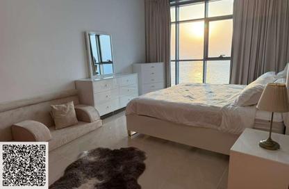 Apartment - 3 Bedrooms - 3 Bathrooms for rent in Corniche Tower - Ajman Corniche Road - Ajman