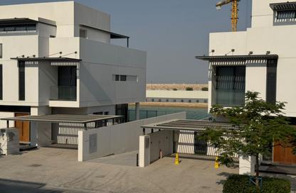 Villa - 5 - 7 for sale in Hamriyah Free Zone - Sharjah Villa - 5 - 7 for sale in Hamriyah Free Zone - Sharjah