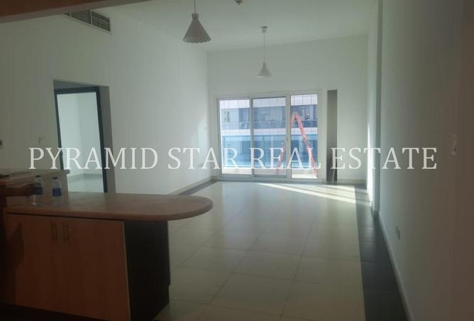 1BR with 2 Balconies | Large Living Area | 55K