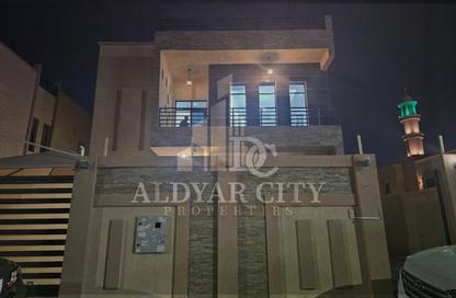 فيلا - 6 غرف نوم - 7 حمامات للايجار في فلل الروضة 2 - 2  الروضة - الروضة - عجمان