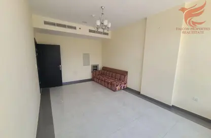 Apartment - 2 Bedrooms - 2 Bathrooms for rent in Dafan Al Nakheel - Ras Al Khaimah