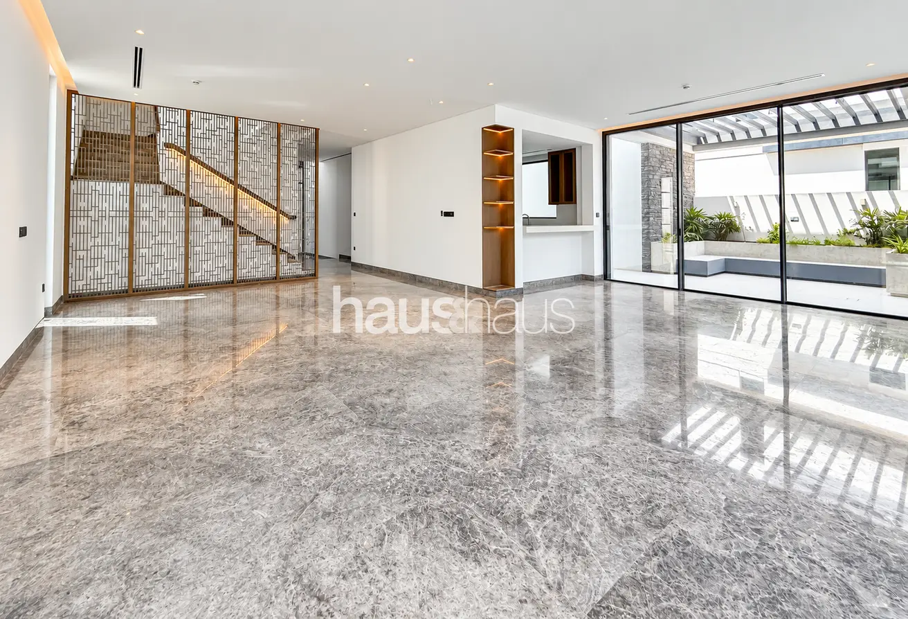 156017232 - Property Main Image