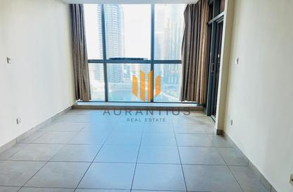 Apartment - 3 Bedrooms - 3 Bathrooms for rent in Global Lake View - JLT Cluster E - Jumeirah Lake Towers - Dubai