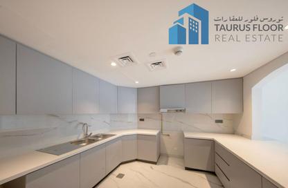 Apartment - 3 Bedrooms - 5 Bathrooms for rent in Jood Residence Plaza - Al Muraqqabat - Deira - Dubai