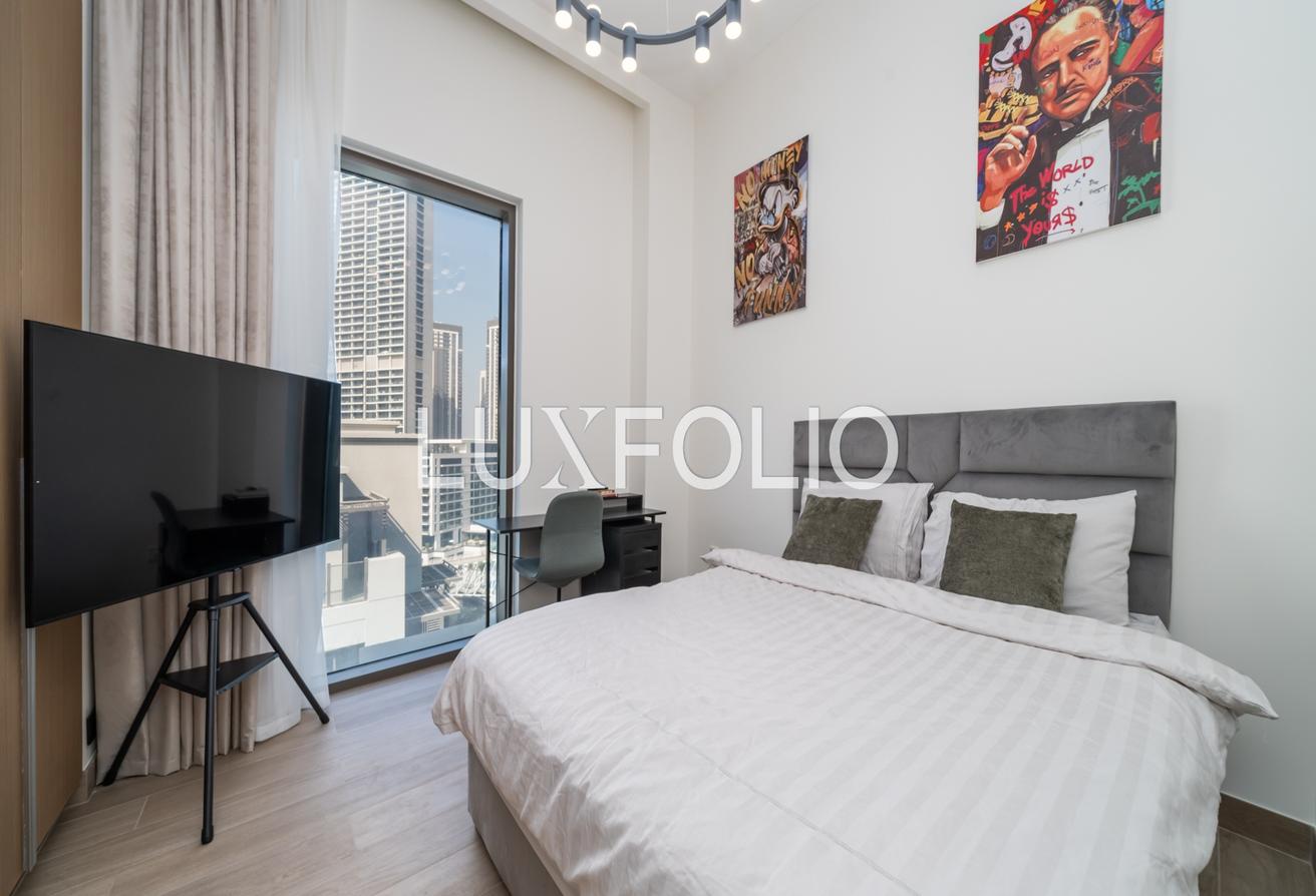 Fully Upgraded Penthouse | Lagoon Access | Vacant photo 14