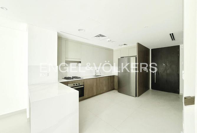 106852922 - Property Image 2