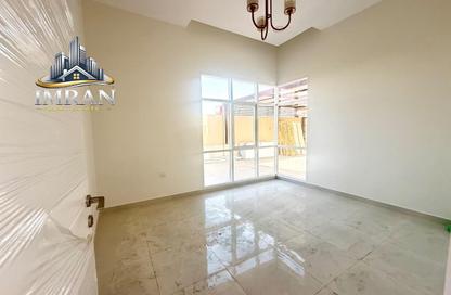 Villa - 5 Bedrooms - 7 Bathrooms for rent in Al Suyoh - Sharjah
