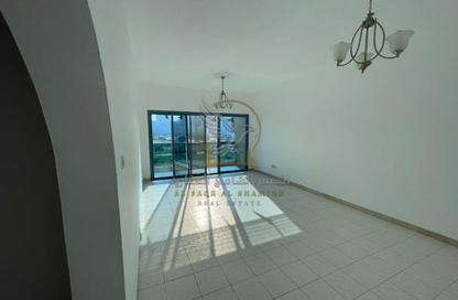 Apartment - 2 Bedrooms - 2 Bathrooms for rent in Al Majaz 2 - Al Majaz - Sharjah