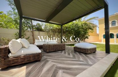 Villa - 3 - 4 for rent in District 8 - Jumeirah Park - Dubai Villa - 3 - 4 for rent in District 8 - Jumeirah Park - Dubai