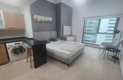 Apartment - Studio - 1 Bathroom for rent in Zumurud Tower - Dubai Marina - Dubai