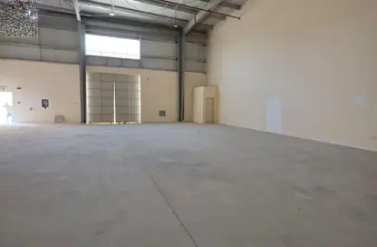 Warehouse - Studio - 1 Bathroom for rent in Emirates Industrial City - Sharjah