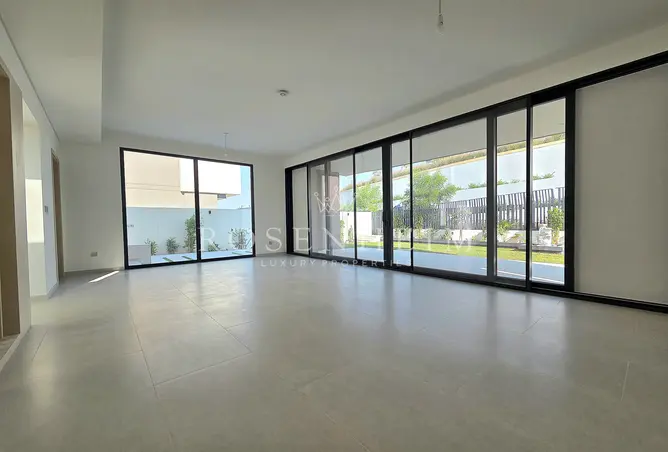 156002683 - Property Image 3