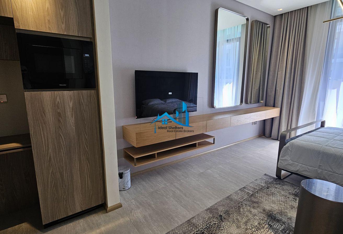Premium Quality| Big Size| Fully Furnished| 4 Chqs photo 4