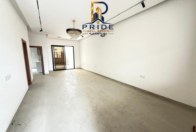 141927941 - Property Image 2