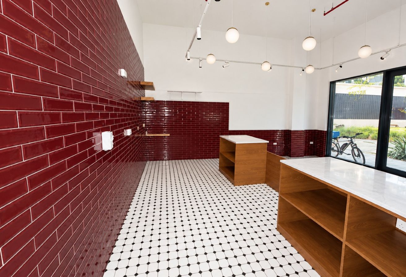 Prime Corner Shop |Fully Furnished |Ready to Trade gallery image