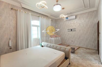 Villa - 3 - 5 for sale in Al Qarayen 2 - Al Qarain - Sharjah