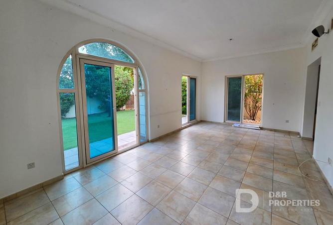 85762655 - Property Image 3