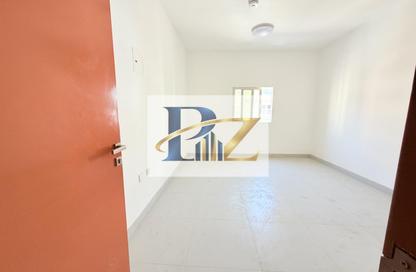 Apartment - 1 - 1 for rent in Fire Station Road - Muwaileh - Sharjah