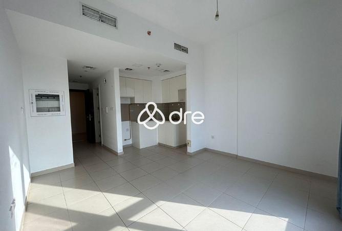 73116501 - Property Image 3