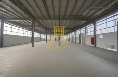 Warehouse - Studio - 2 Bathrooms for rent in Al Qusais Industrial Area 2 - Al Qusais Industrial Area - Al Qusais - Dubai