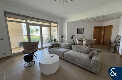 Apartment - 2 Bedrooms - 4 Bathrooms for sale in Al Khushkar - Shoreline Apartments - Palm Jumeirah - Dubai Apartment - 2 Bedrooms - 4 Bathrooms for sale in Al Khushkar - Shoreline Apartments - Palm Jumeirah - Dubai