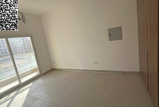 77388330 - Property Image 3