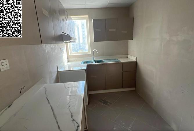 77388330 - Property Image 2