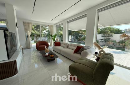 Villa - 3 Bedrooms - 4 Bathrooms for sale in Springs 10 - The Springs - Dubai
