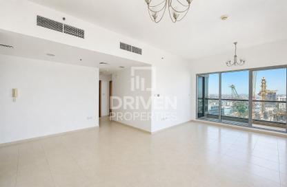 Apartment - 2 - 3 for sale in Skycourts Tower E - Skycourts Towers - Dubai Land Residence Complex - Dubai