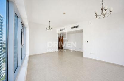 Apartment - 2 - 3 for sale in Skycourts Tower E - Skycourts Towers - Dubai Land Residence Complex - Dubai