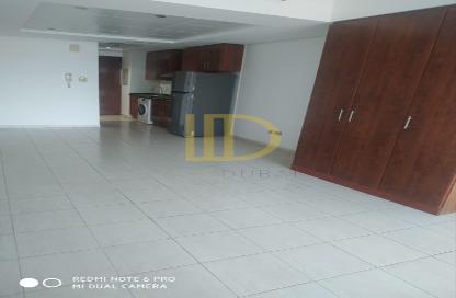 Apartment - Studio - 1 for rent in Lake View Tower - JLT Cluster B - Jumeirah Lake Towers - Dubai Apartment - Studio - 1 for rent in Lake View Tower - JLT Cluster B - Jumeirah Lake Towers - Dubai