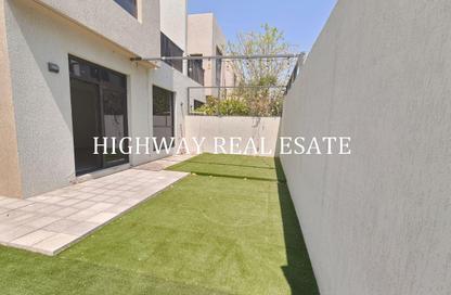 Townhouse - 2 - 4 for rent in Nasma Residence - Al Tai - Sharjah