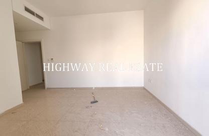 Townhouse - 2 - 4 for rent in Nasma Residence - Al Tai - Sharjah