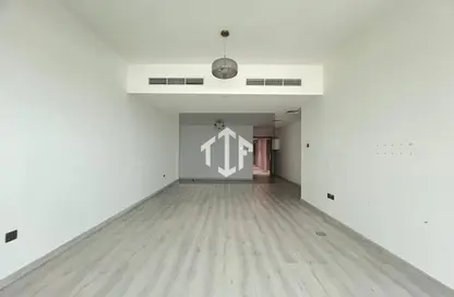 Apartment - 2 Bedrooms - 2 Bathrooms for rent in Millennium Executive Tower - Sheikh Zayed Road - Dubai