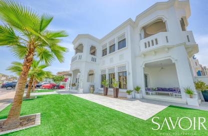 Villa - 6 Bedrooms - 7 Bathrooms for rent in Signature Villas Frond B - Signature Villas - Palm Jumeirah - Dubai